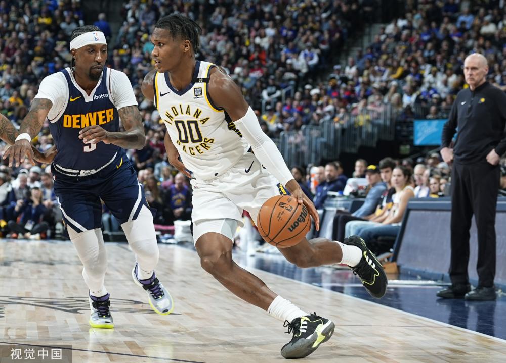 两年里略显 两年里略显