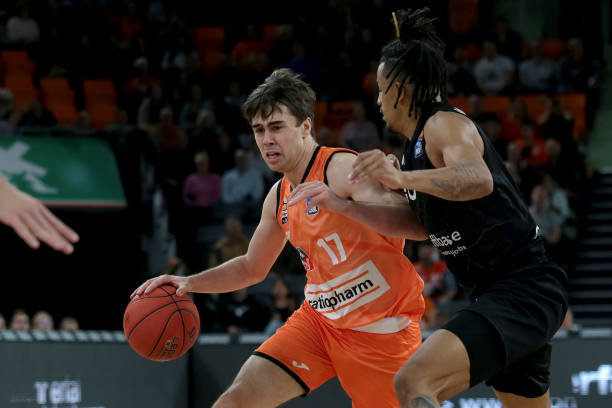 调整开始见 调整开始见